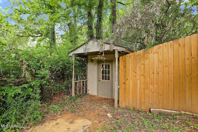 view of outbuilding