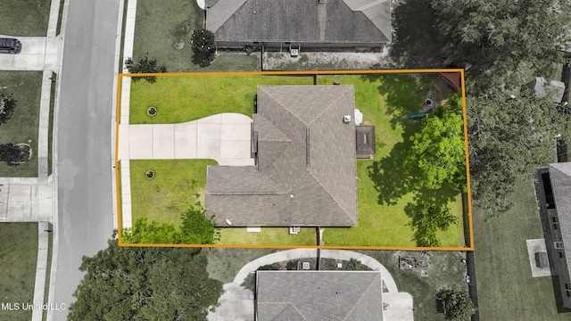 13111 Hawthorn Dr, Biloxi, MS 39532 - aerial view of property and surrounding area featuring property boundaries highlighted