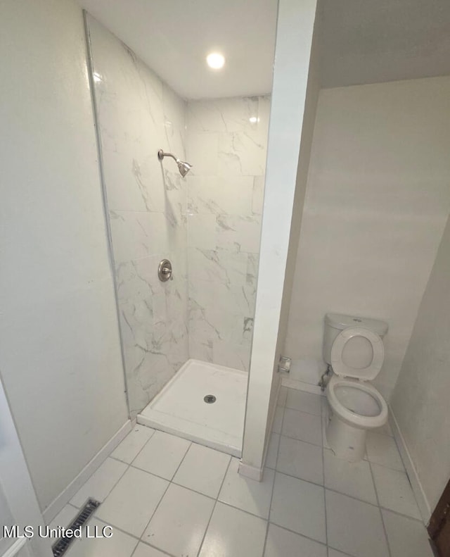 329 Arapaho Ln, Madison, MS 39110 - full bath featuring a stall shower and tile patterned flooring