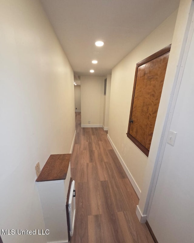 329 Arapaho Ln, Madison, MS 39110 - hallway featuring wood finished floors and recessed lighting