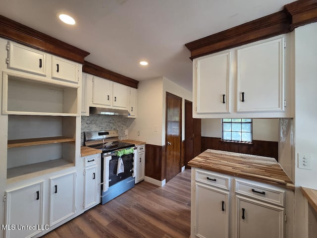 329 Arapaho Ln, Madison, MS 39110 - kitchen featuring stainless steel electric range, under cabinet range hood, dark wood-type flooring, backsplash, and white cabinets
