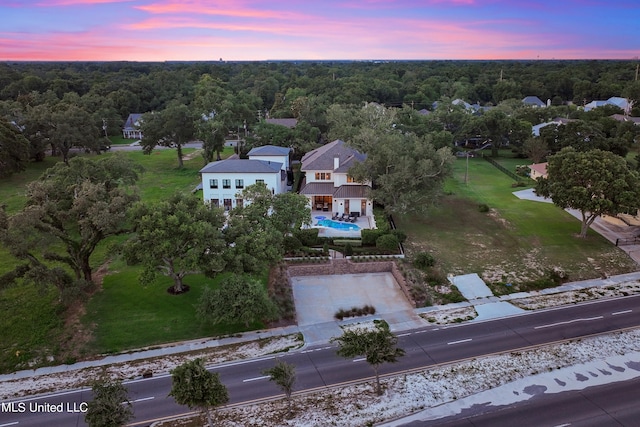 view of aerial view at dusk