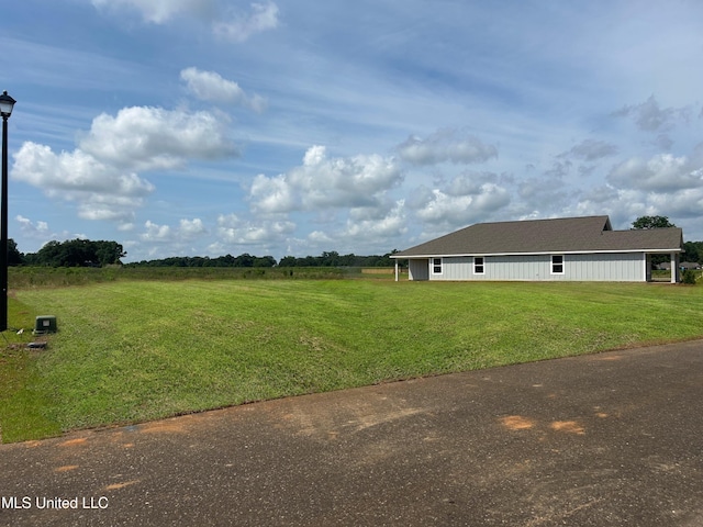 169 Mill Ct, Lucedale, MS 39452 - view of grassy yard
