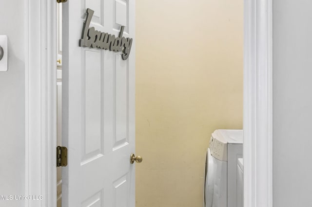 108 Kenbridge Ln, Madison, MS 39110 - laundry area with washer and clothes dryer