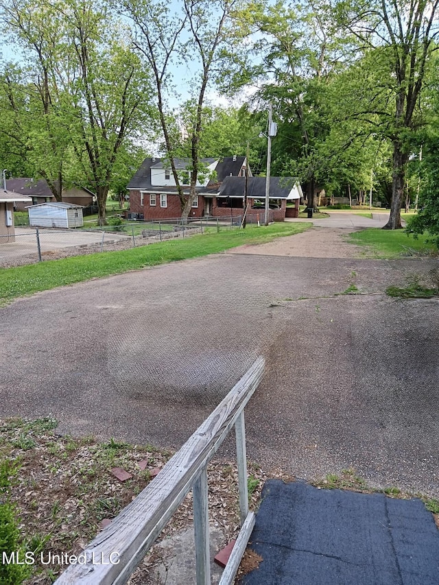 624 Summit St, Winona, MS 38967 - view of asphalt road