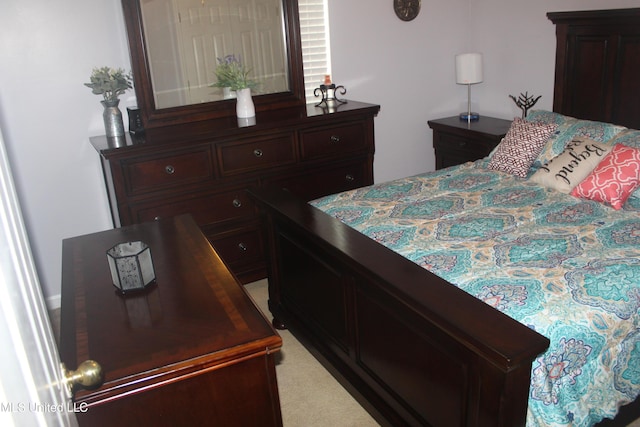 100 Roseleigh Cv, Batesville, MS 38606 - bedroom featuring light carpet