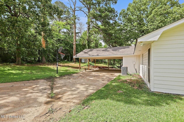 800 Longwood Pl, Clinton, MS 39056 - view of car parking featuring concrete driveway and a carport