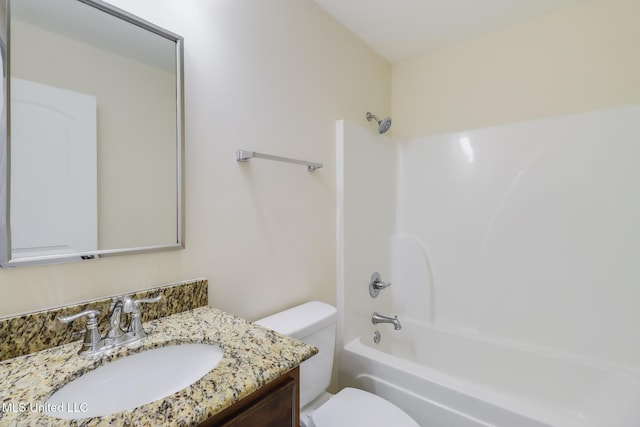 14667 Cable Bridge Rd, Gulfport, MS 39503 - full bath featuring toilet, vanity, and shower / tub combination