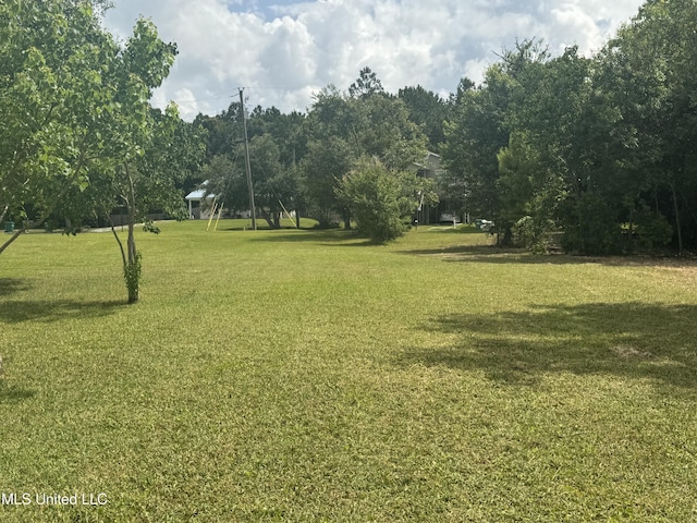 5155 N Tampa Dr, Pearlington, MS 39572