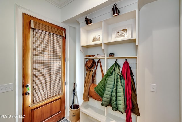 view of mudroom