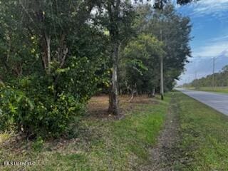 214 S Central Ave, Waveland, MS 39576