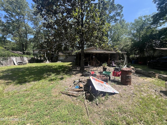 4008 Somerset Dr, Moss Point, MS 39562 - view of green lawn