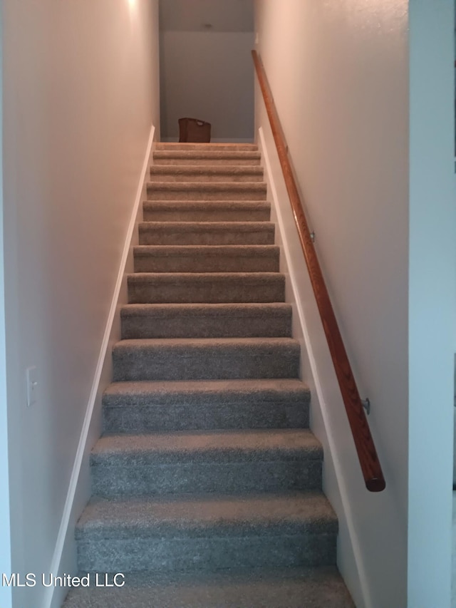 9900 Little Buck, Vancleave, MS 39565 - stairs with baseboards