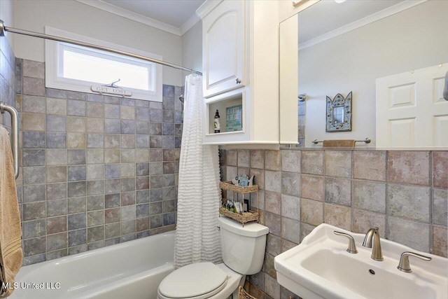 205 Audubon Point Dr, Brandon, MS 39047 - bathroom featuring crown molding, tile walls, a sink, toilet, and shower / bath combo with shower curtain