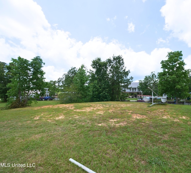 Listing photo 3 for 15067 Chickasaw Rd, Kiln MS 39556