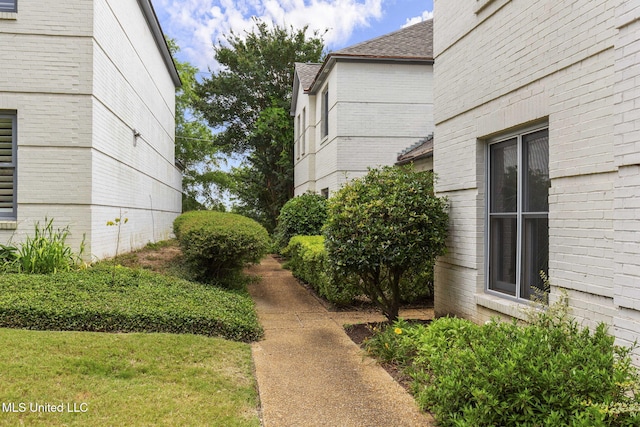 107 Lakepointe Dr, Madison, MS 39110 - view of yard