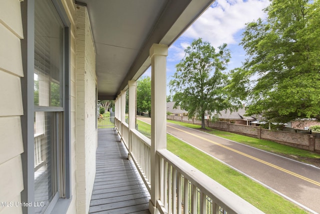 107 Lakepointe Dr, Madison, MS 39110 - view of balcony