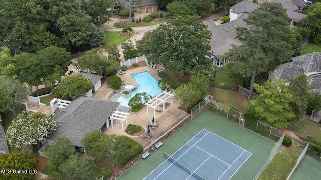 107 Lakepointe Dr, Madison, MS 39110 - bird's eye view of a pool