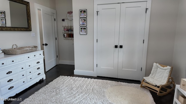 bedroom featuring a closet