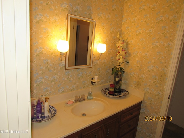 bathroom with vanity