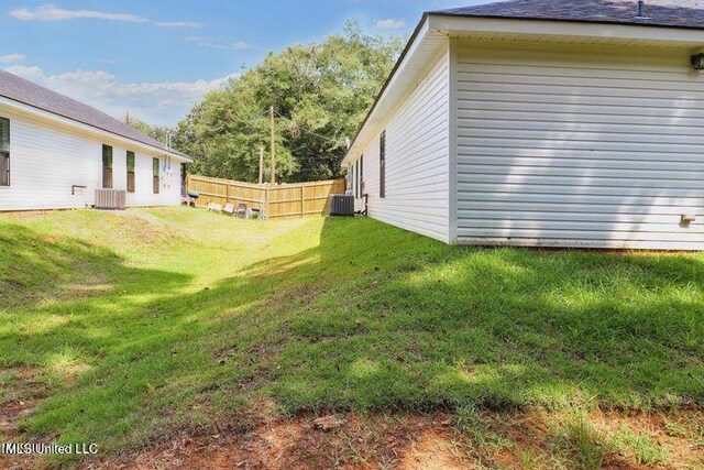 713 Cypress Ln Unit A & B, Picayune, MS 39466 - view of yard with central air condition unit