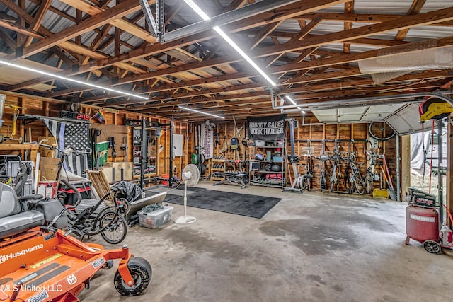 106 Mcwilliams Dr, Terry, MS 39170 - garage with a workshop area