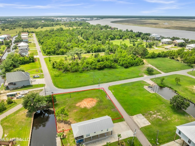 101 Edith Dr, Bay Saint Louis, MS 39520