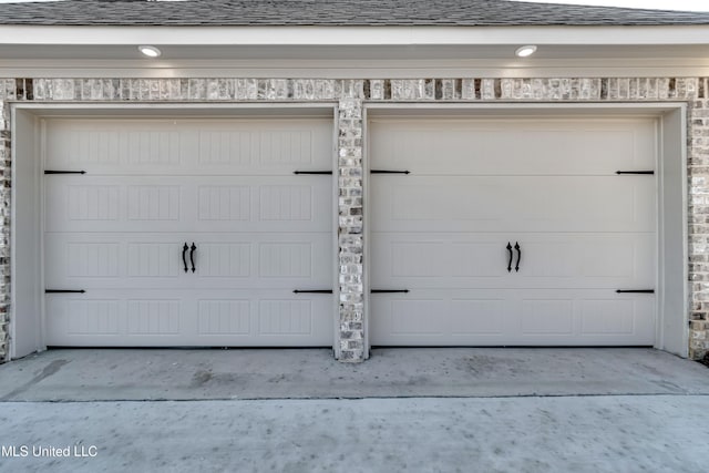 614 Cobalt Way, Brandon, MS 39042 - view of garage