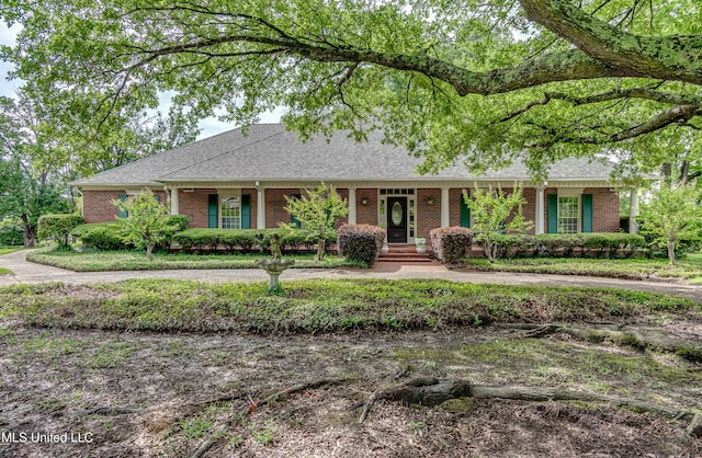 26 Woodgate Dr, Brandon, MS 39042 - ranch-style home featuring a shingled roof and brick siding