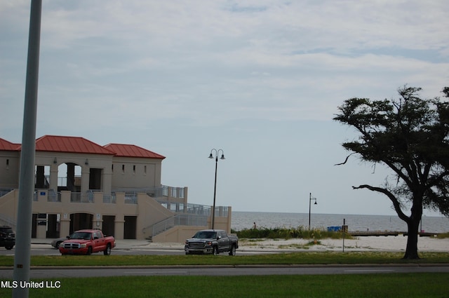 view of water feature