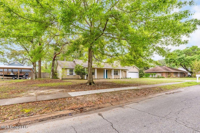 139 Booth Cir, Ocean Springs, MS 39564 - single story home featuring driveway