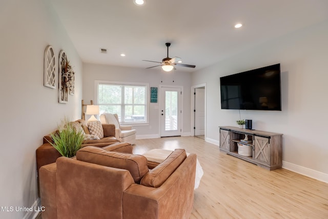 3927 Washington Ave, Gulfport, MS 39507 - living room with baseboards, ceiling fan, light wood-type flooring, and recessed lighting