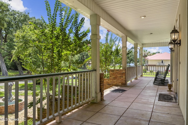 balcony with a porch