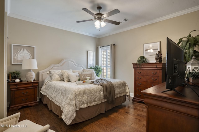 23 Callaway Ct, Hattiesburg, MS 39402 - bedroom featuring dark wood-style flooring, crown molding, baseboards, and ceiling fan