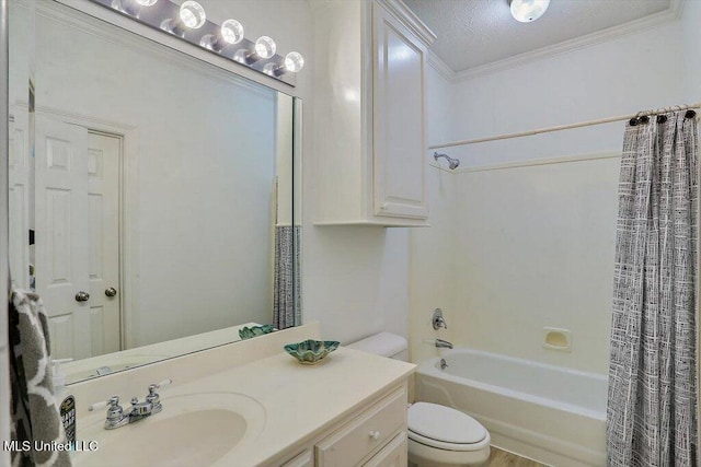 full bathroom with a textured ceiling, shower / bath combo with shower curtain, vanity, crown molding, and toilet