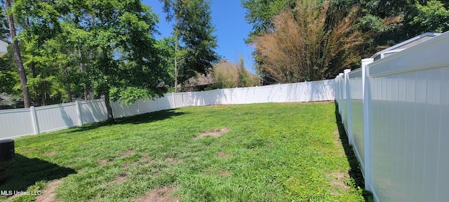 8422 Kaleki Way, Diamondhead, MS 39525 - view of yard