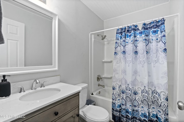 full bathroom with shower / bath combo with shower curtain, vanity, and toilet