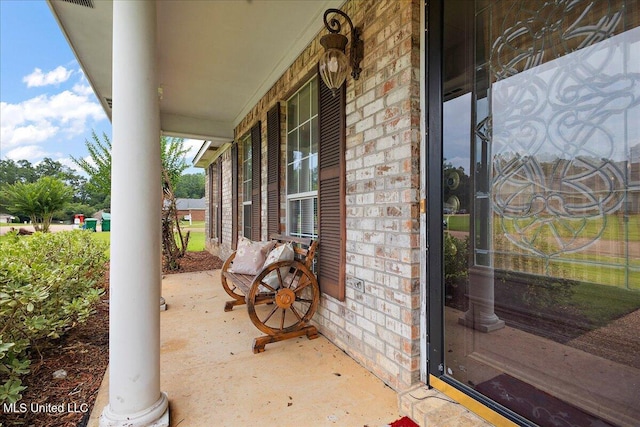 900 Redwood Cv, Byram, MS 39272 - view of porch