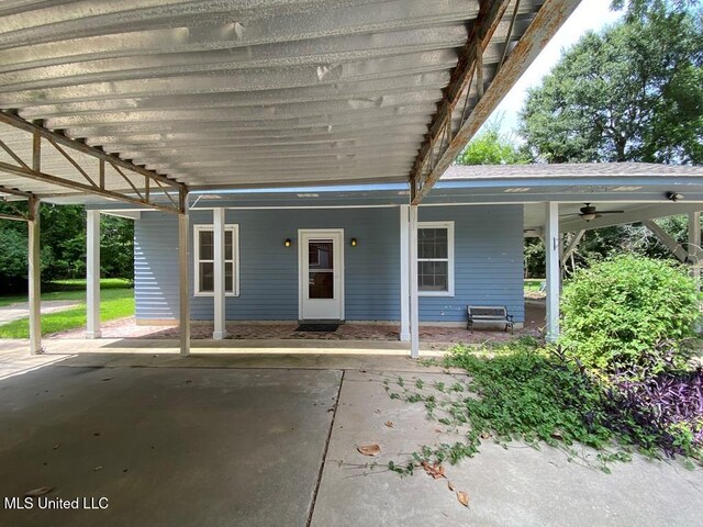 125 Riverside St, Vidalia, LA 71373 - view of patio