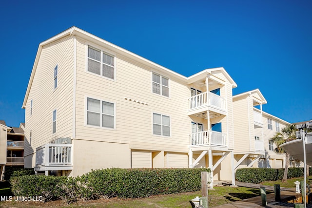 2421 Beachview Dr Unit F16, Ocean Springs, MS 39564 - view of building exterior