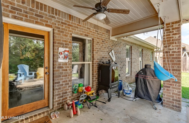513 Willow Valley Cir, Brandon, MS 39047 - view of patio with ceiling fan