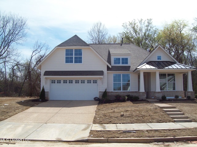 view of front of house featuring a garage