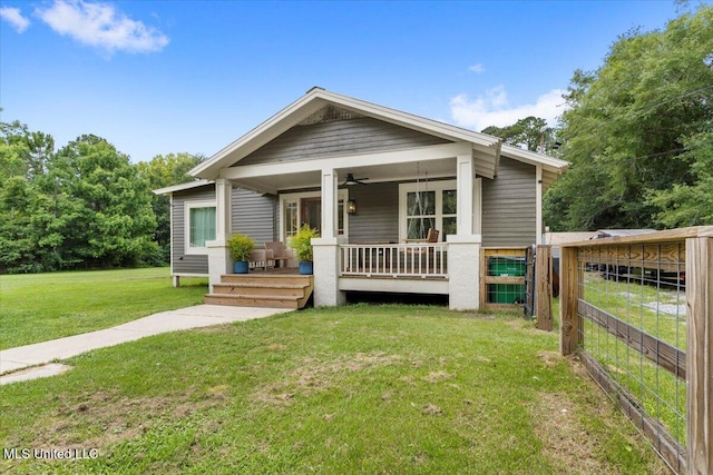 7101 Wayne Ln, Biloxi, MS 39532 - view of front of property featuring a ceiling fan