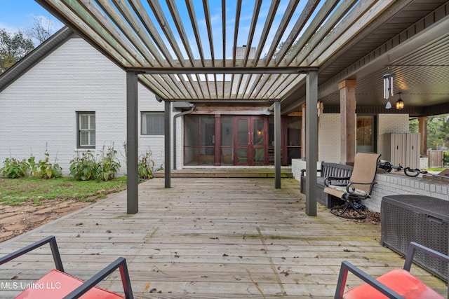 190 Briarwood Dr, Holly Springs, MS 38635 - wooden deck featuring a pergola and a sunroom