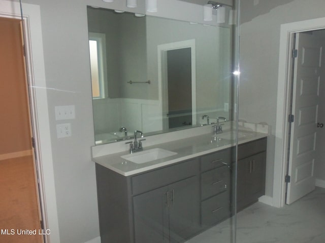 bathroom with vanity