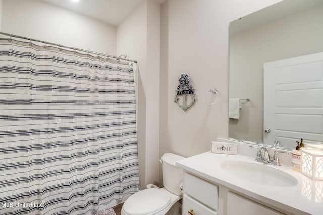 87139 Highpoint Dr, Diamondhead, MS 39525 - bathroom featuring vanity and curtained shower