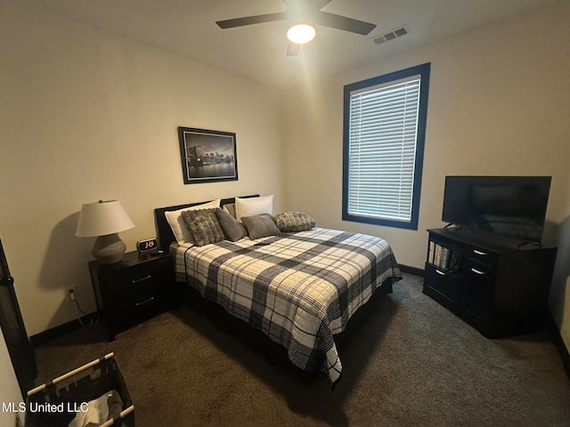 carpeted bedroom featuring ceiling fan