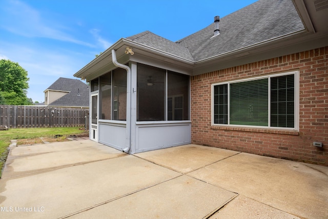 6375 Darren Dr, Olive Branch, MS 38654 - view of patio / terrace featuring a sunroom