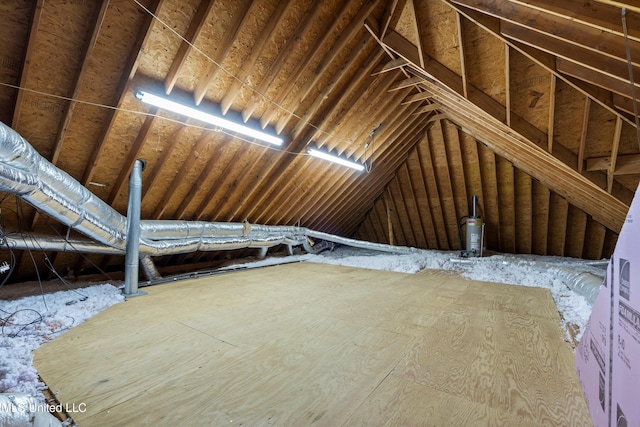 6375 Darren Dr, Olive Branch, MS 38654 - view of attic