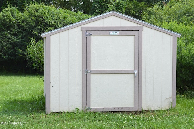 136 Dakota St, Byram, MS 39272 - view of shed